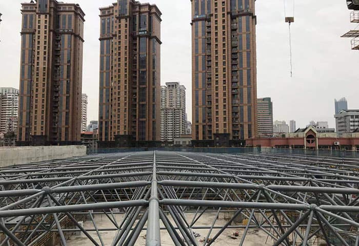 内蒙古螺栓球网架结构